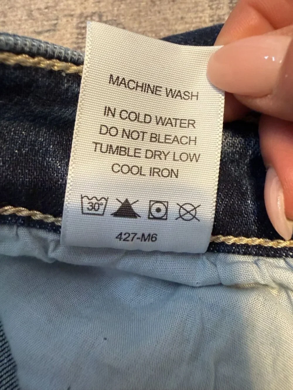 Judy Blue Boyfriend Fit Medium Wash Distressed Mid Rise Jeans 3/26 Stretch Boho